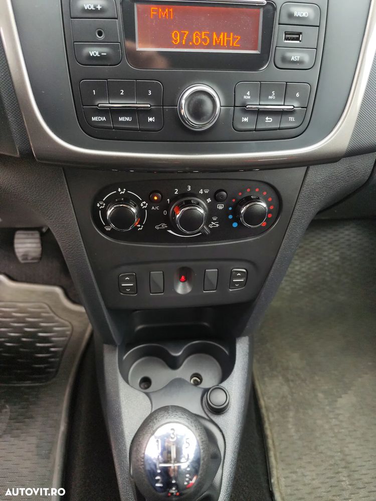 Dacia Sandero 1.5 dCI Prestige - 10