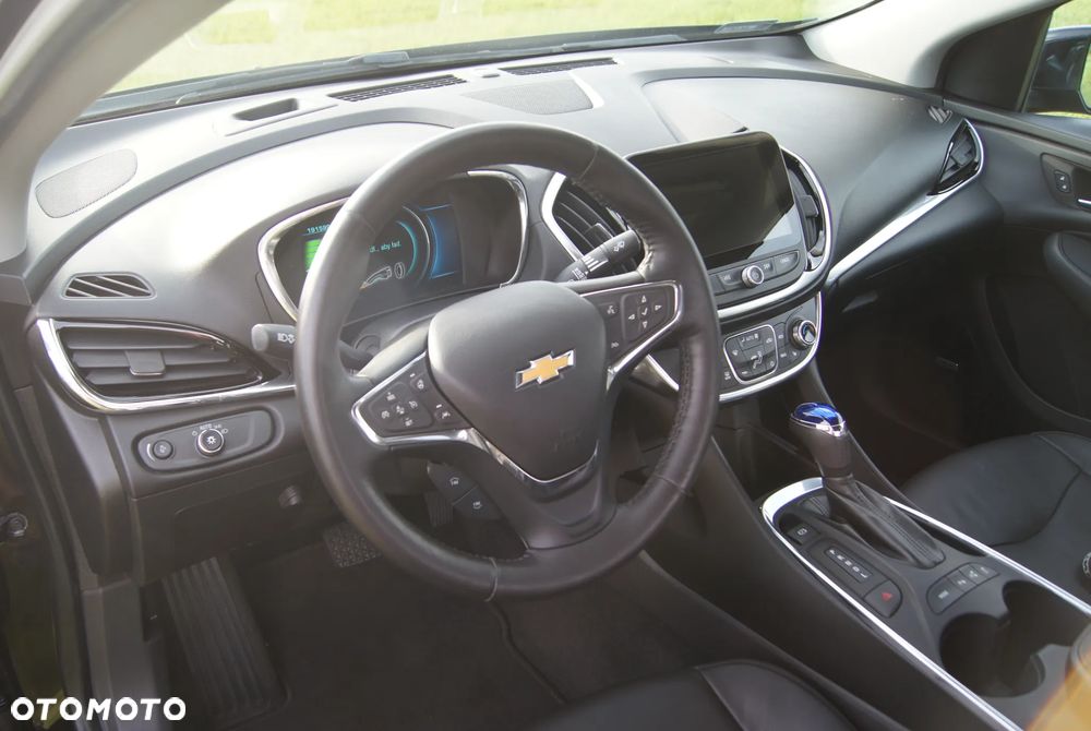 Chevrolet Volt - 8