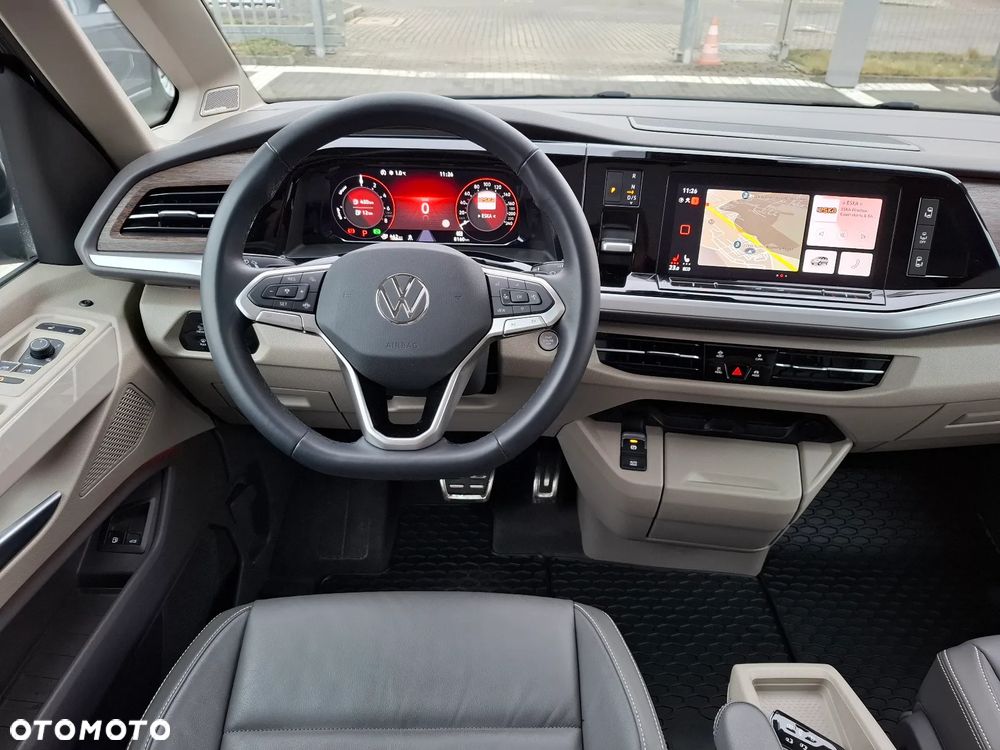 Volkswagen Multivan - 18