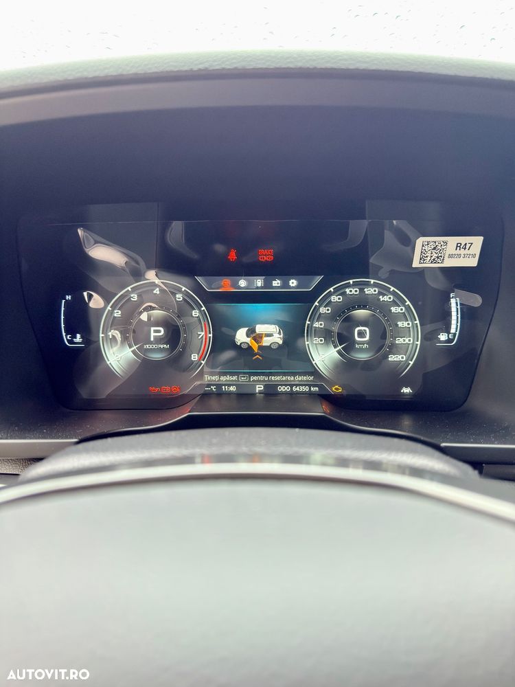 SsangYong Tivoli Grand - 25