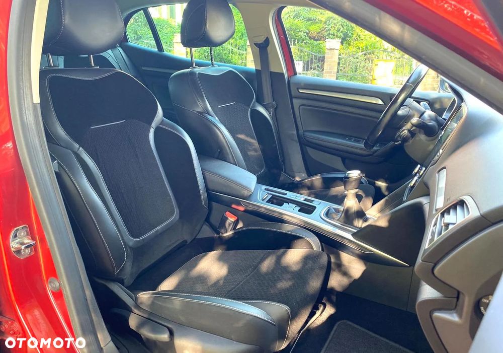 Renault Megane 1.2 Energy TCe GT Line - 28