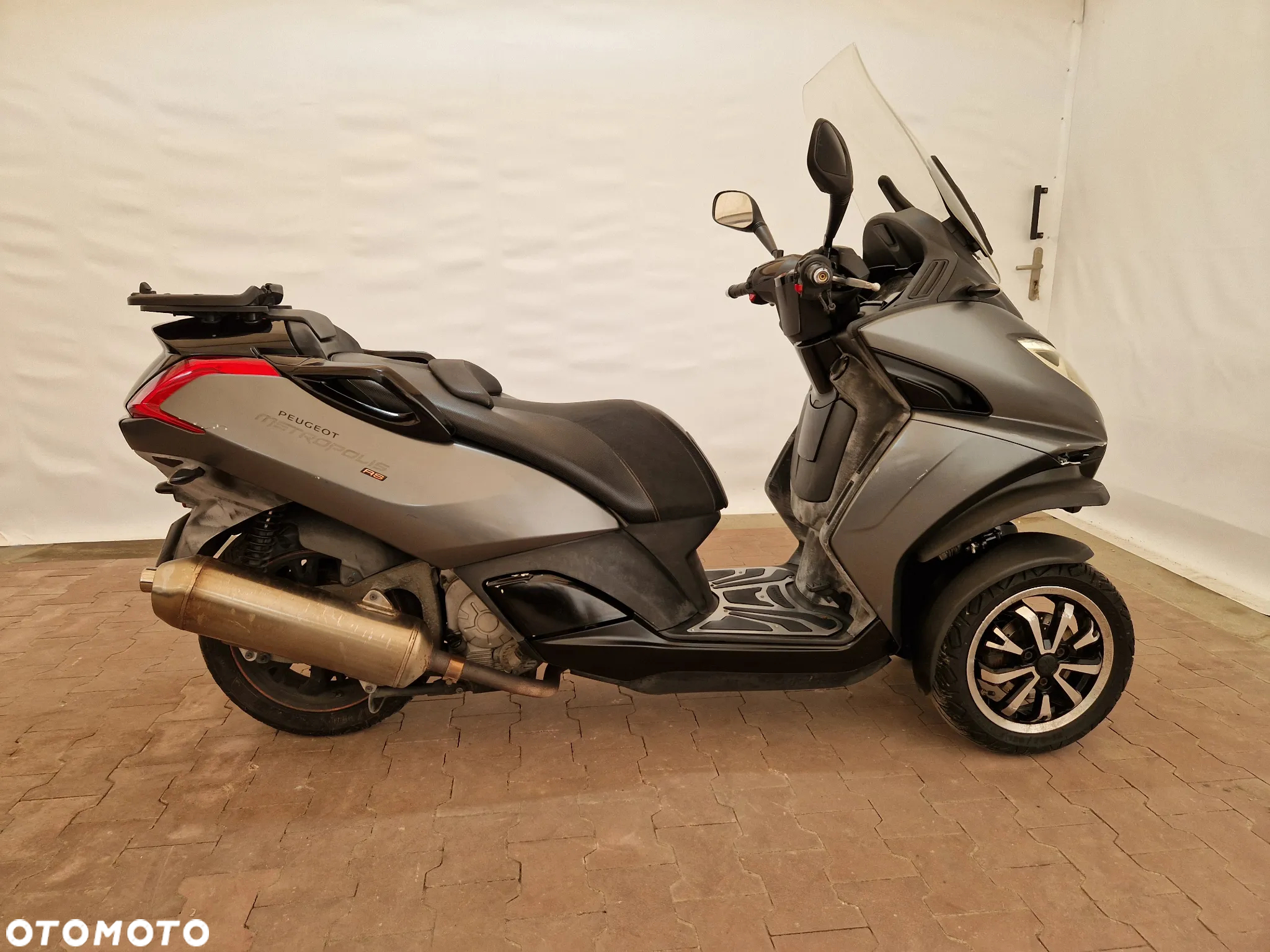 Peugeot Metropolis - 3