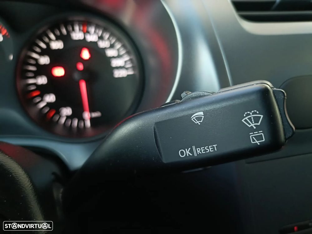 SEAT Leon 1.9 TDI Sport Limited - 25