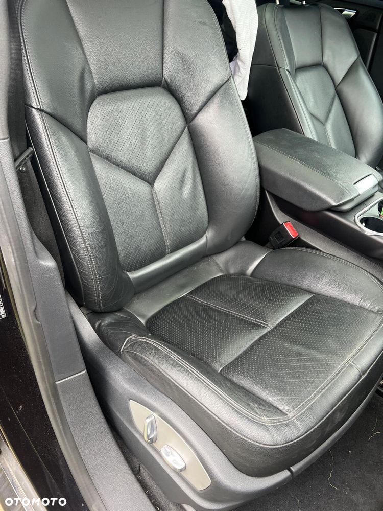 Porsche Cayenne - 11