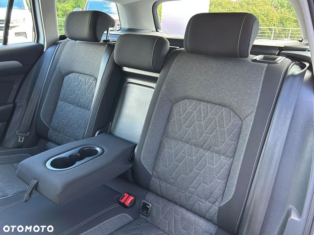 Volkswagen Passat Variant 1.5 TSI EVO Business DSG - 19