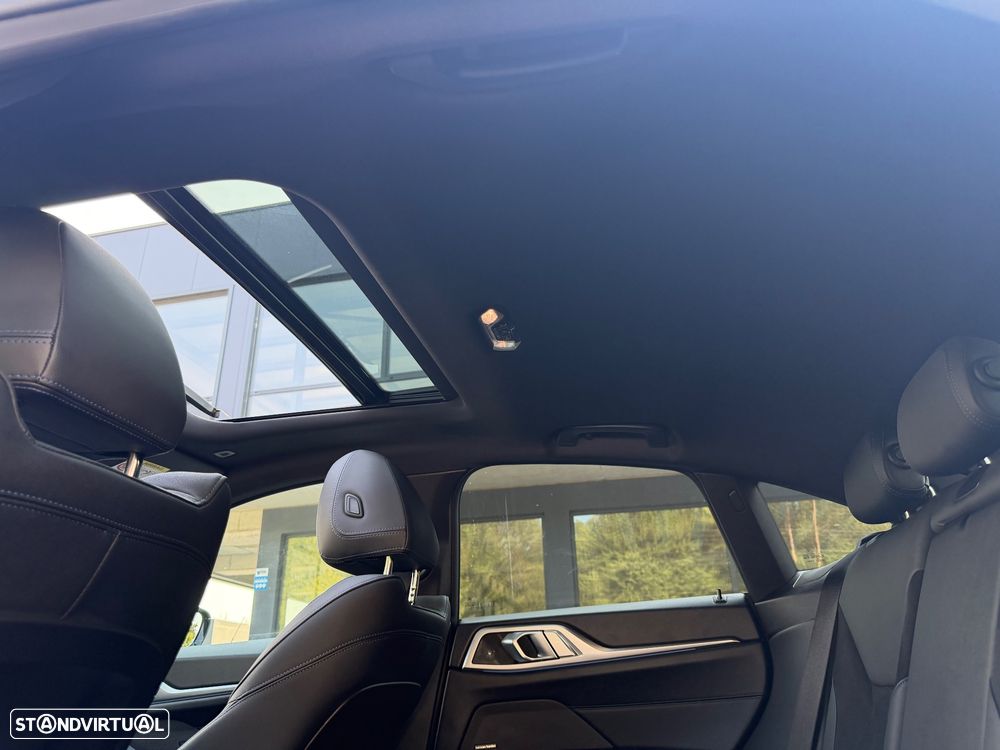 BMW i4 eDrive40 Pack Desportivo M Pro - 33