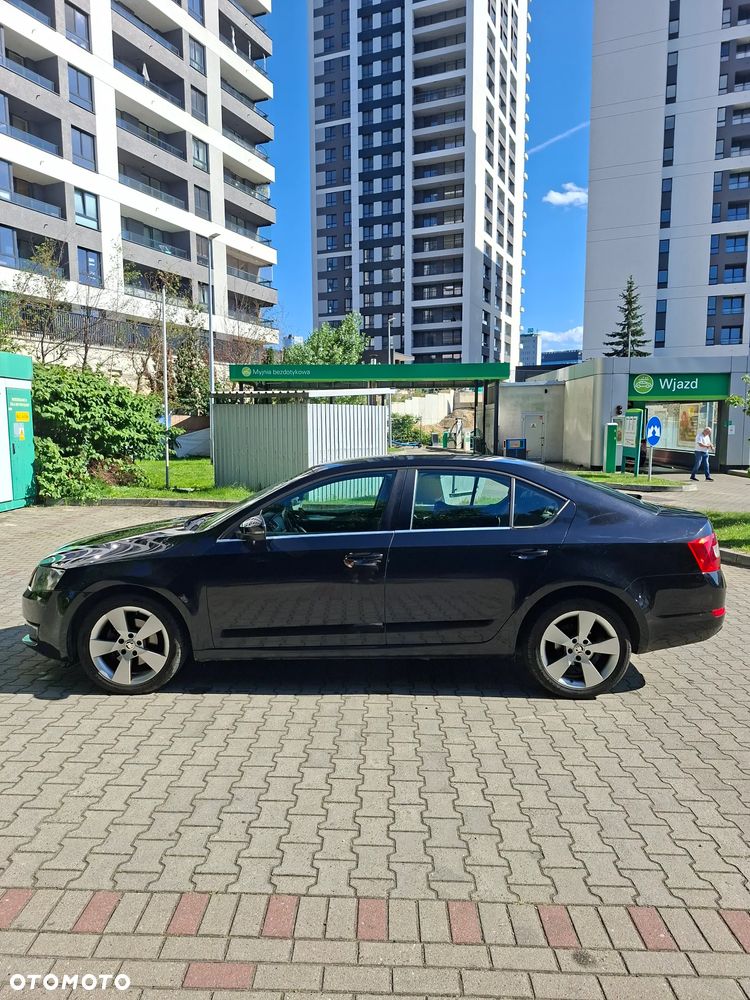 Skoda Octavia 1.4 TSI Edition - 6