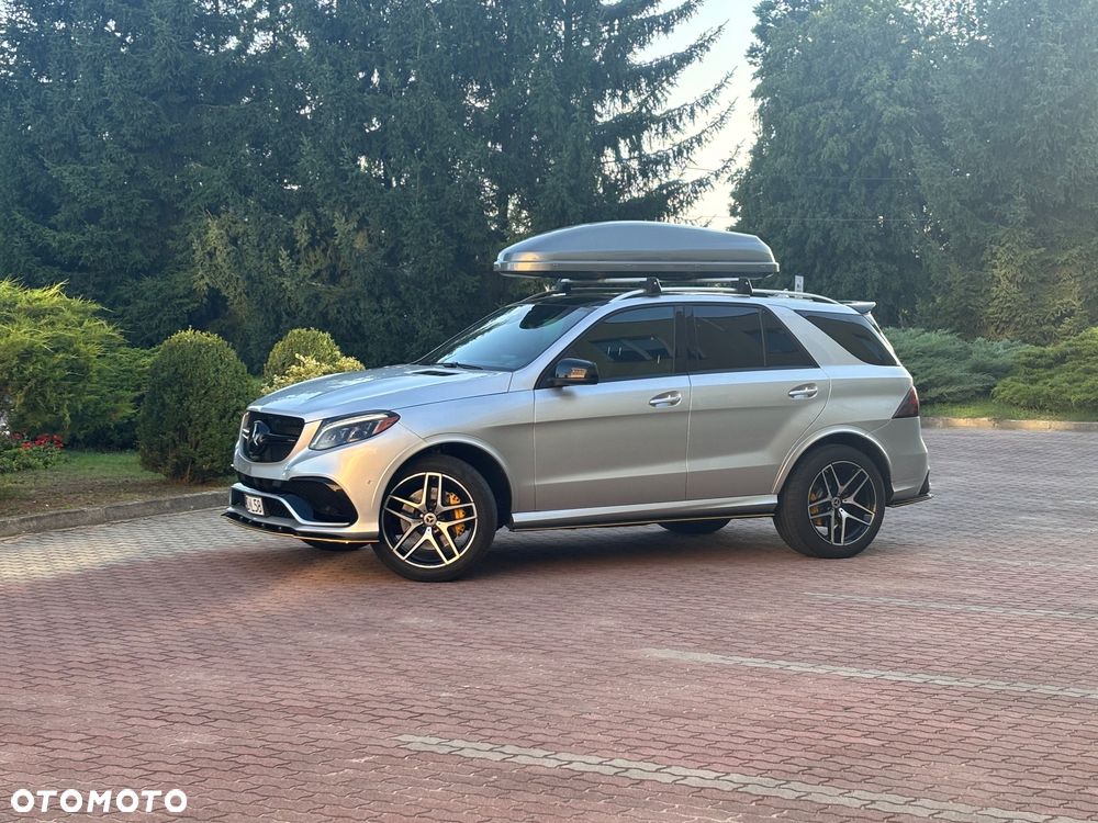 Mercedes-Benz GLE 400 4Matic 9G-TRONIC AMG Line - 11