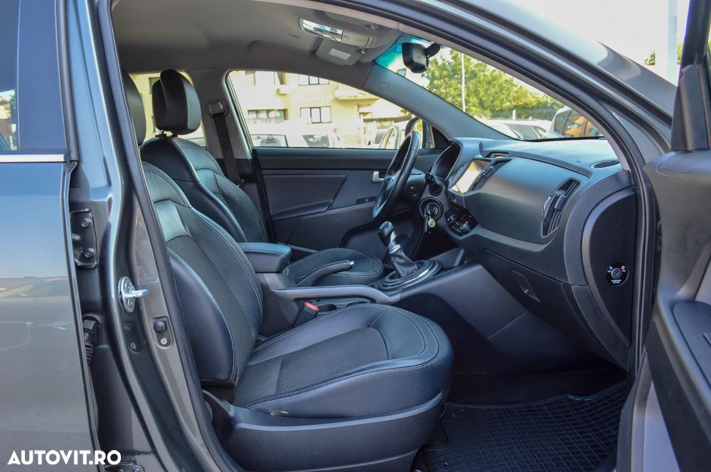 Kia Sportage 1.6 GSL MT 4x2 PREMIUM - 24
