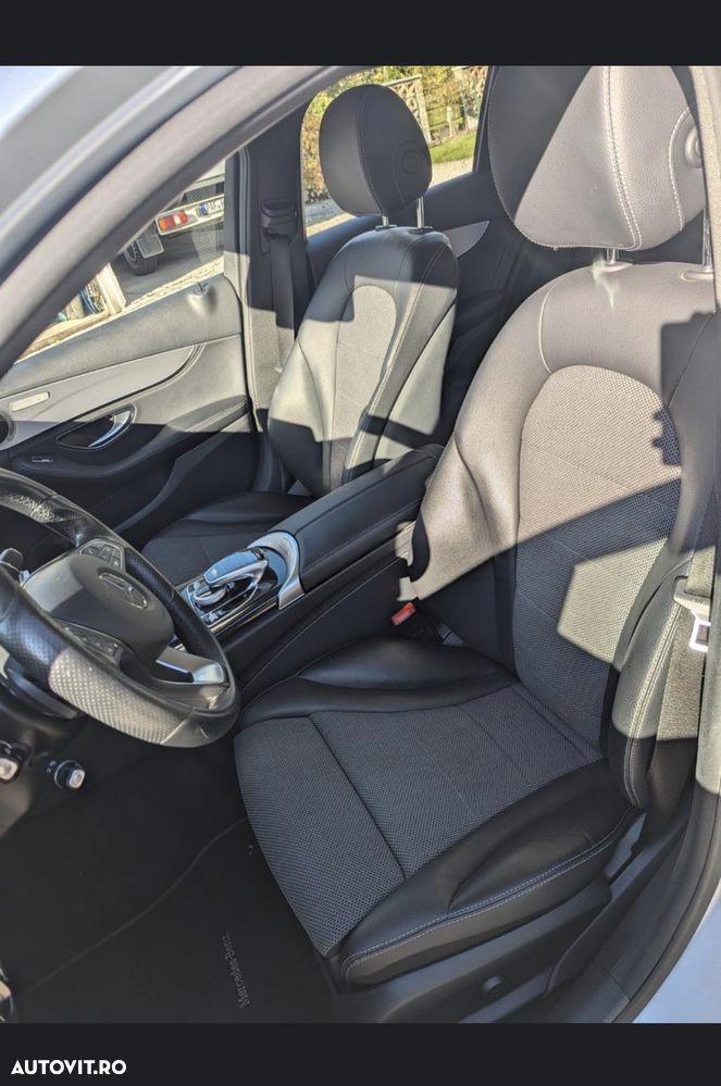 Mercedes-Benz C 220 (BlueTEC) d 7G-TRONIC Exclusive - 7