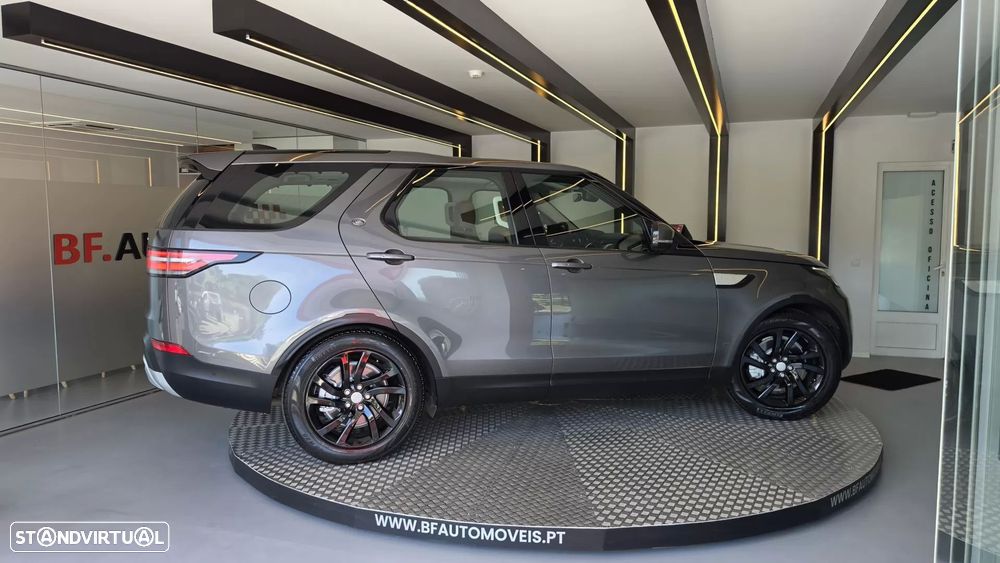 Land Rover Discovery 3.0 TD6 HSE Auto - 8