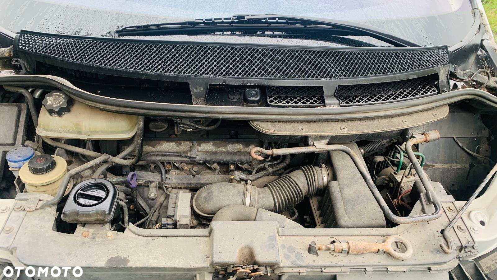 Citroën C8 2.0 16V Tendance - 12