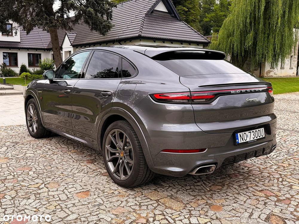 Porsche Cayenne E-Hybrid - 8