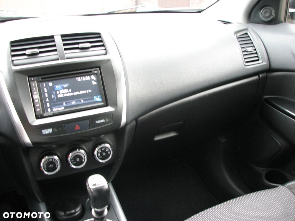Peugeot 4008 - 23