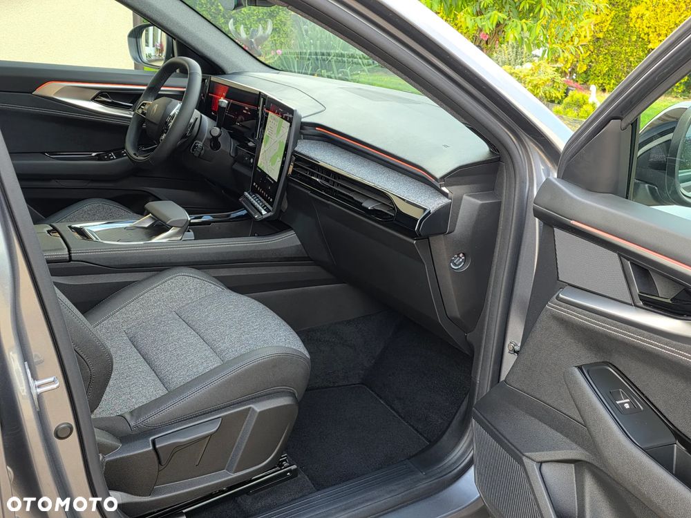 Renault Austral 1.3 TCe mHEV Techno - 30