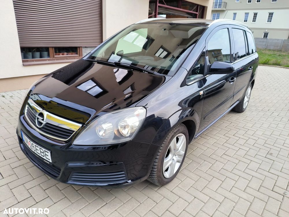 Opel Zafira - 1