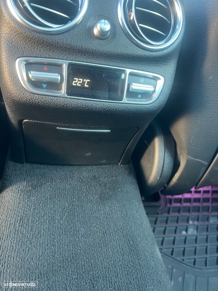 Mercedes-Benz E 220 d 4-Matic All Terrain Avantgarde + - 12