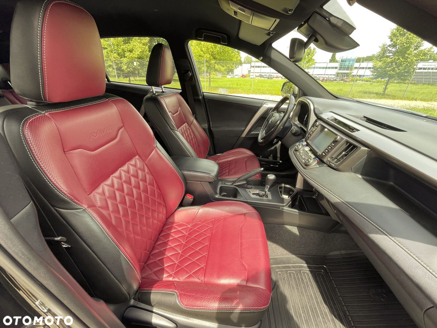 Toyota RAV4 - 13