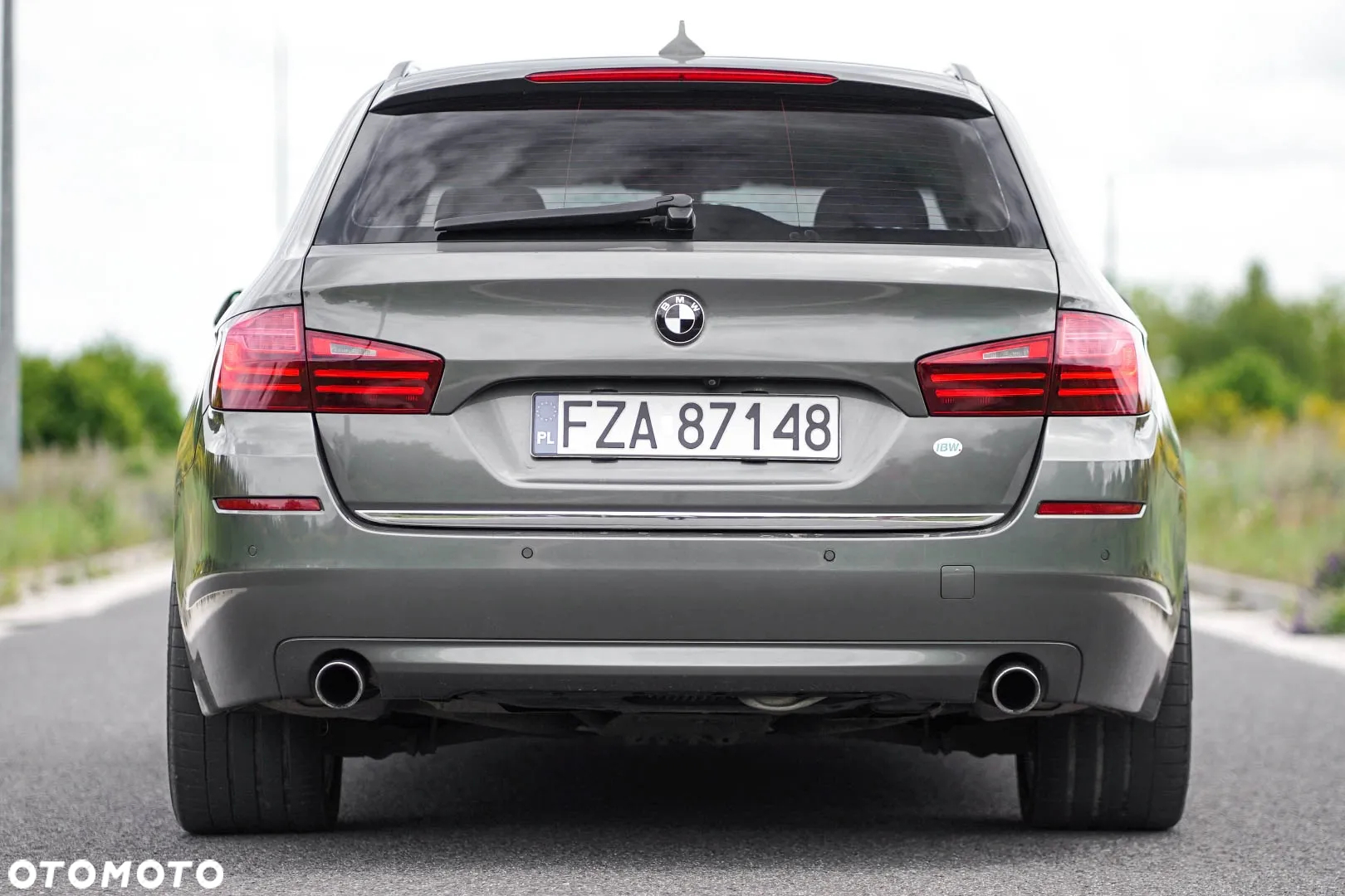 BMW Seria 5 535d Touring Luxury Line - 14
