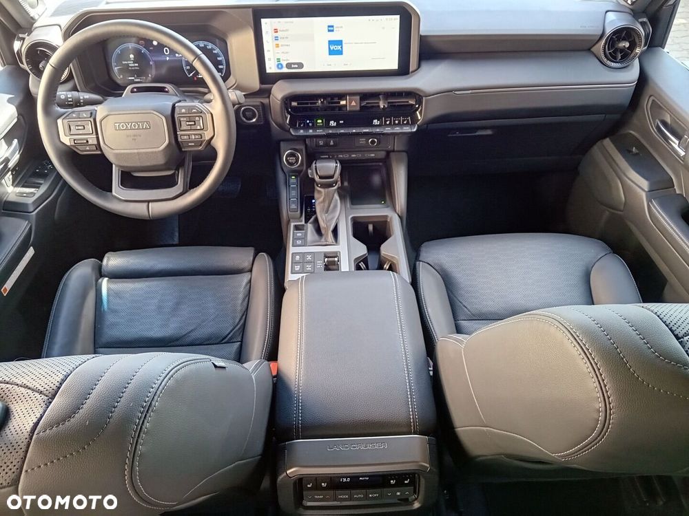 Toyota Land Cruiser LC 2.8 D-4D Executive - 8