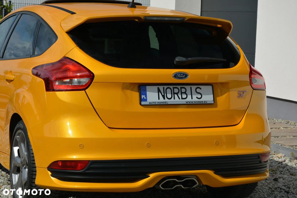 Ford Focus 2.0 TDCi ST-2 PowerShift - 26