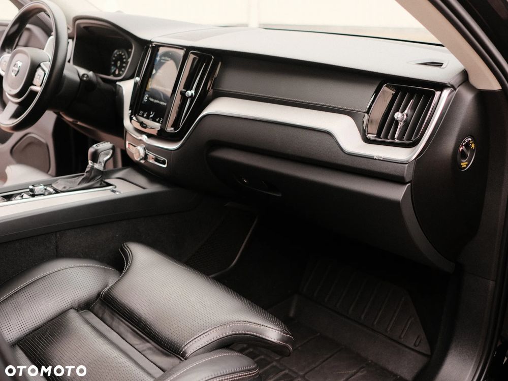 Volvo XC 60 D4 Inscription - 34