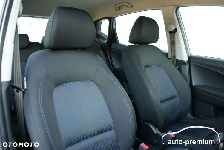 Hyundai ix20 1.4 Trend - 22