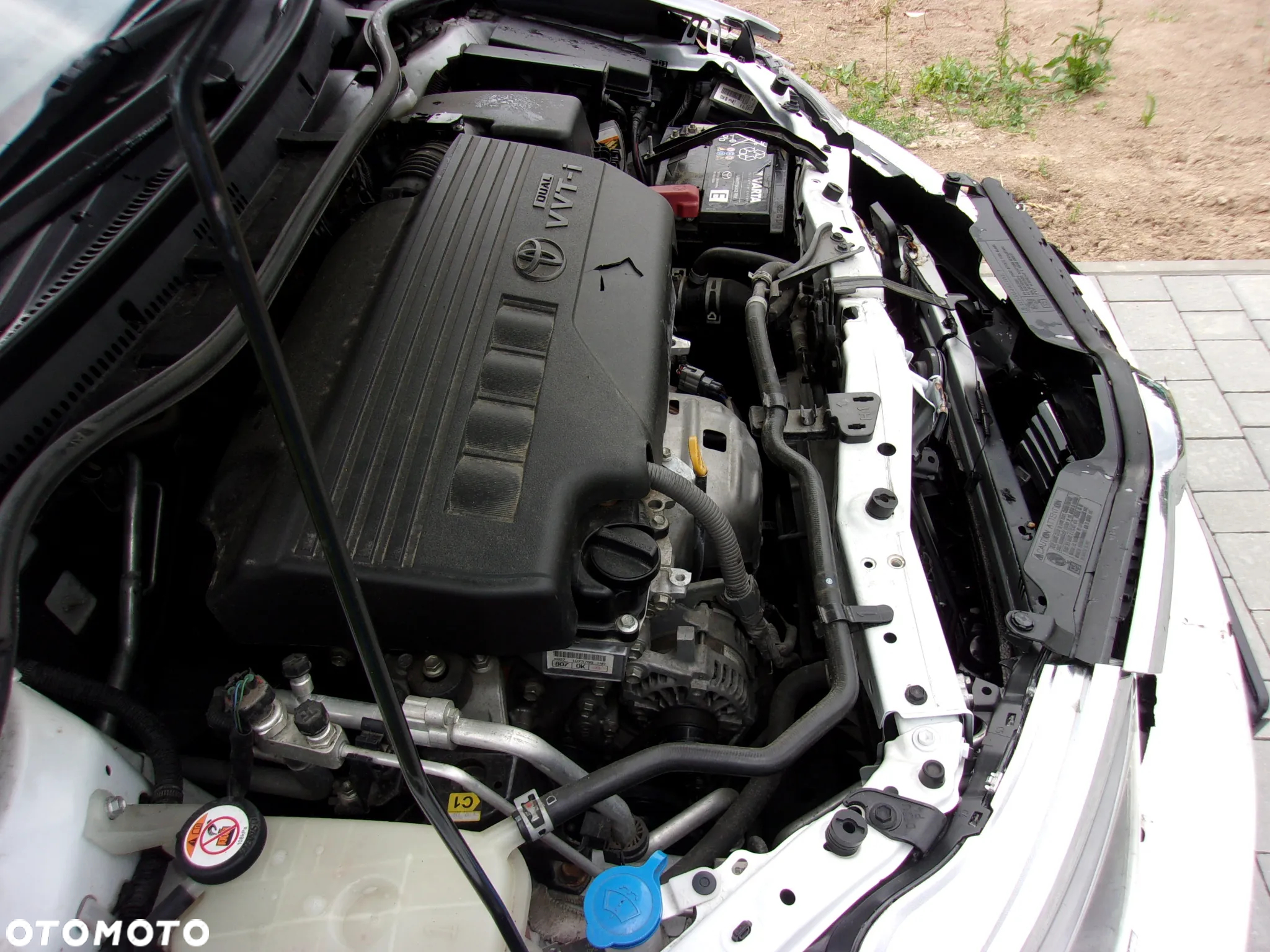 Toyota Auris 1.33 VVT-i Active - 26