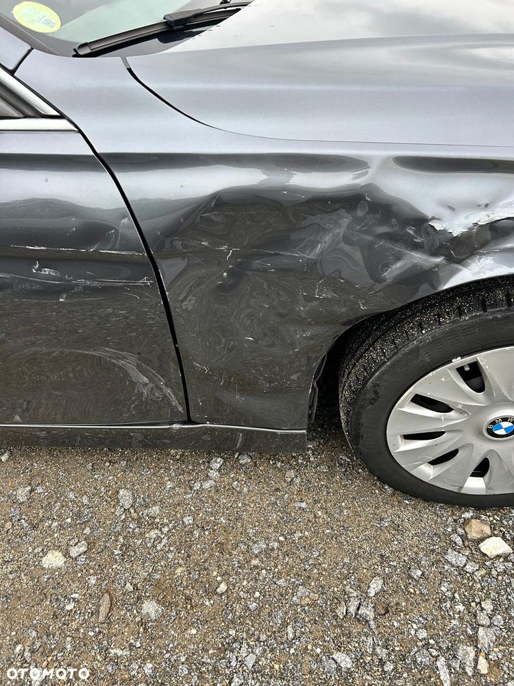 BMW Seria 3 - 25