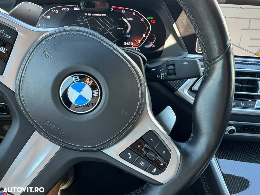 BMW X6 M M50i - 17