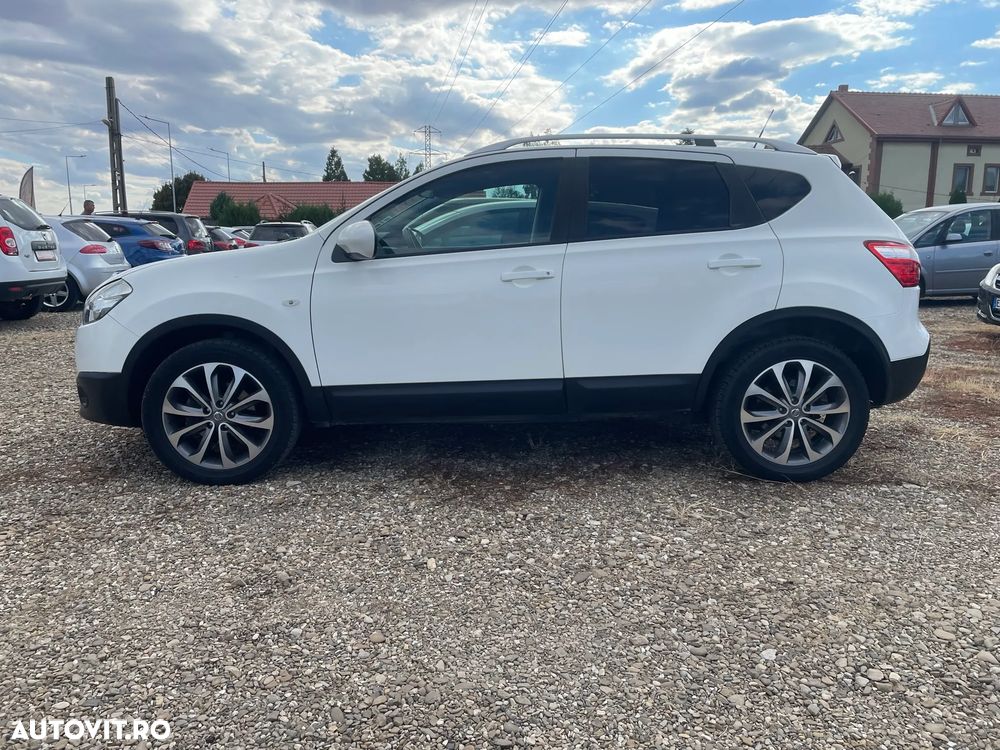 Nissan Qashqai 2.0 DCI 4 x 4 DPF Aut acenta - 4