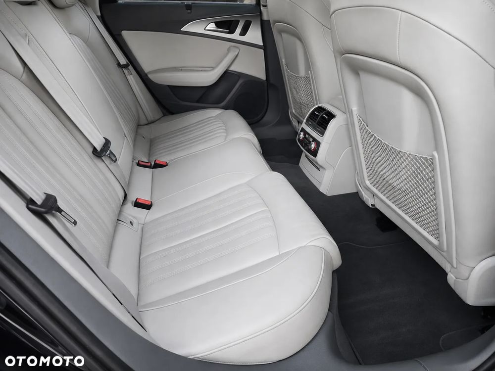 Audi A6 Avant 3.0 TDI DPF quattro tiptronic - 23
