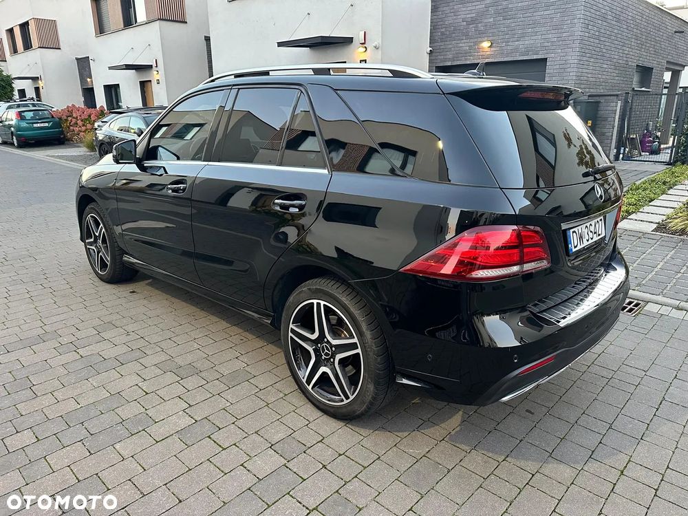 Mercedes-Benz GLE 250 d 4-Matic - 5