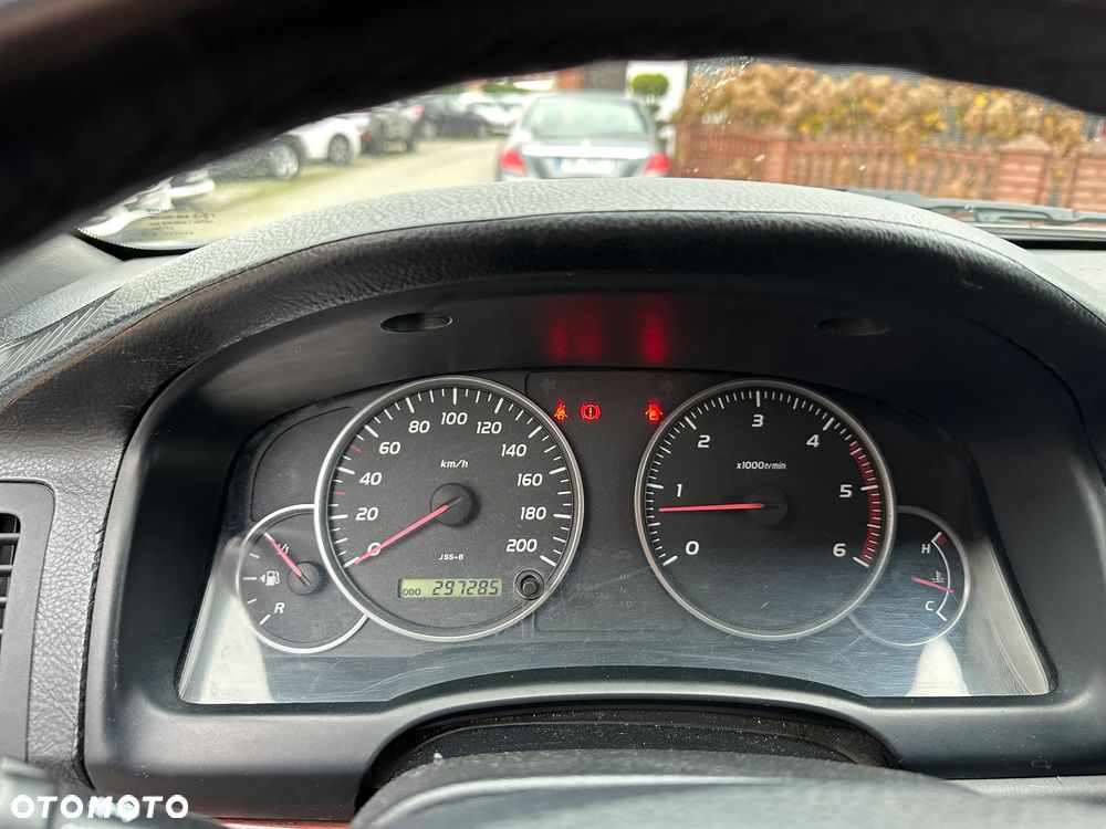 Toyota Land Cruiser - 9