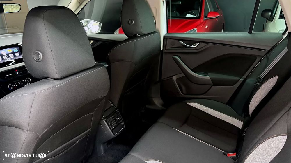Skoda Kamiq 1.0 TSI Style DSG - 44