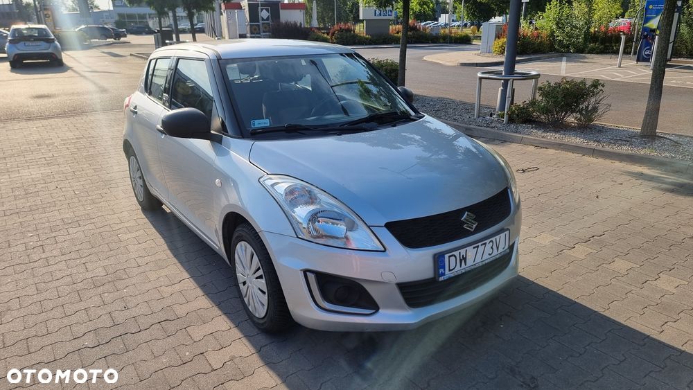 Suzuki Swift 1.2 Club - 8
