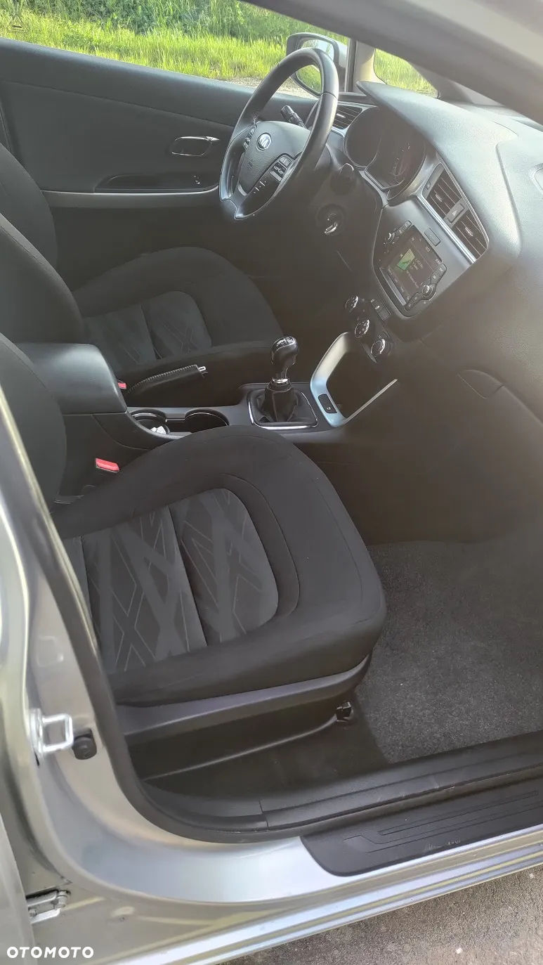 Kia Ceed SW 1.0 T-GDI 120 OPF Vision - 9