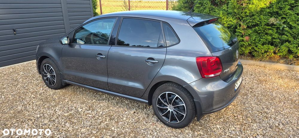 Volkswagen Polo 1.4 16V Comfortline - 3