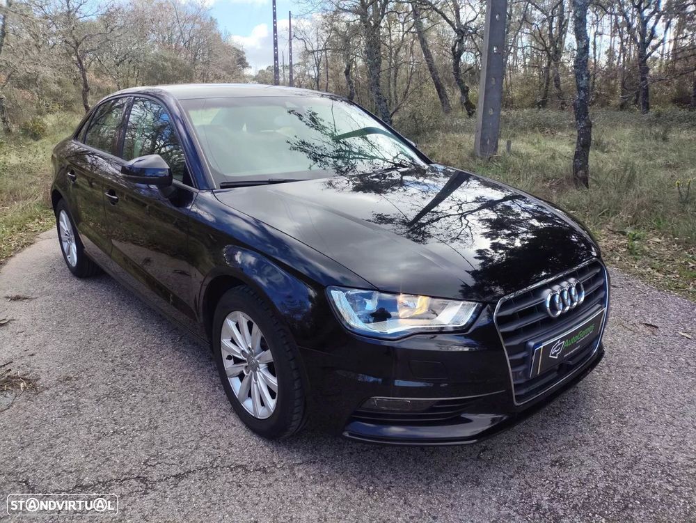Audi A3 Limousine 1.6 TDI Business Line Attraction - 2