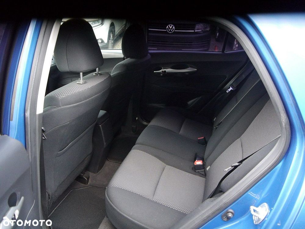 Toyota Auris - 21