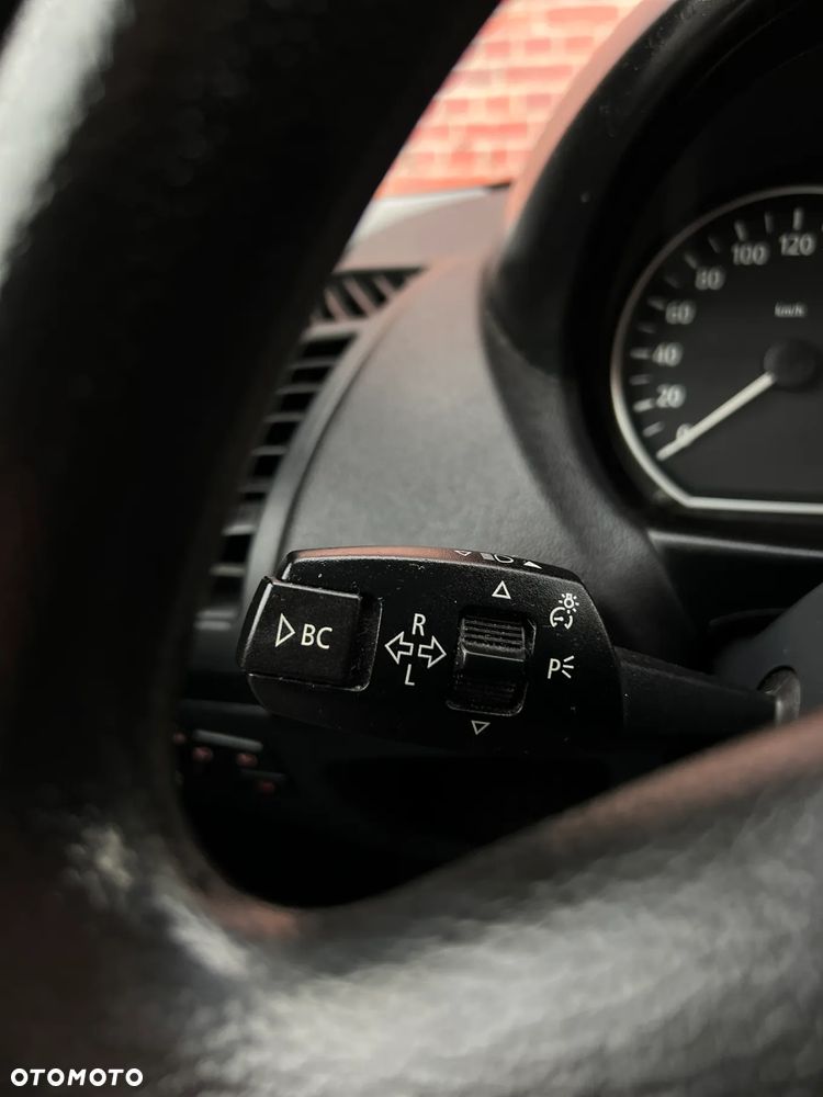 BMW Seria 1 116i - 24