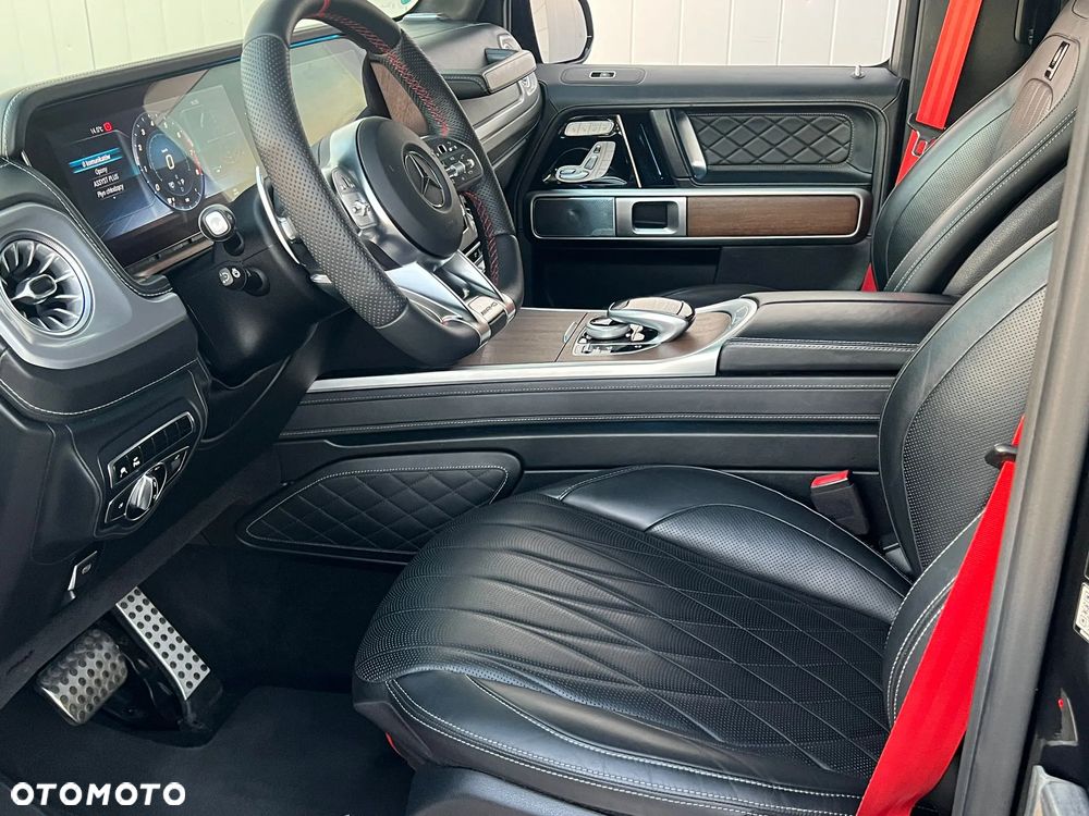 Mercedes-Benz Klasa G AMG 63 Stronger Than Time Edition - 18