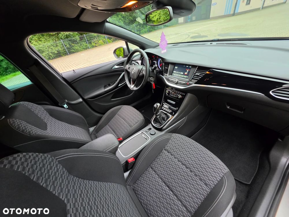 Opel Astra 1.4 Turbo Start/Stop Business - 10