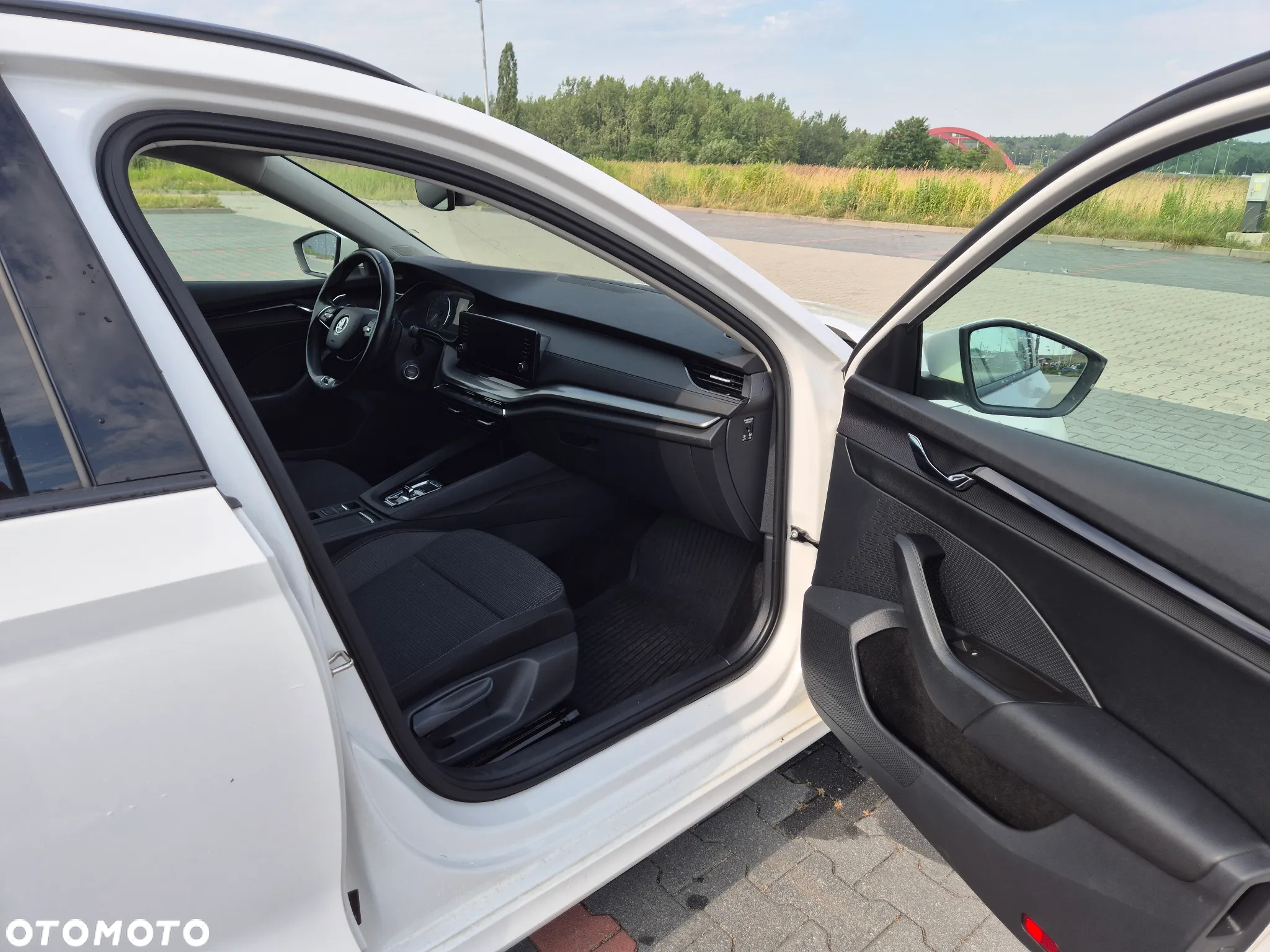 Skoda Octavia 2.0 TDI Ambition DSG - 9