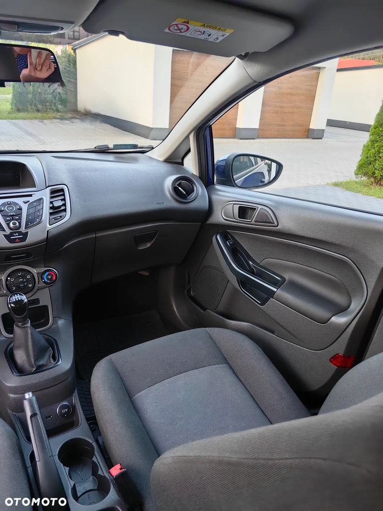 Ford Fiesta 1.25 Ambiente - 12