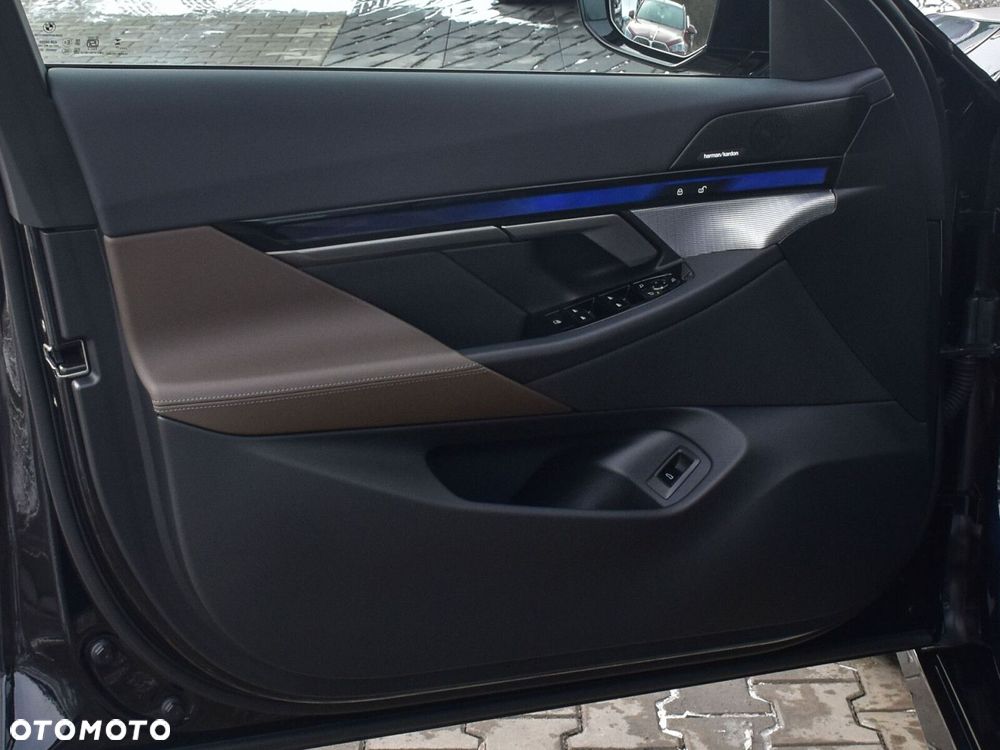 BMW Seria 5 - 24
