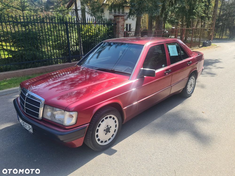 Mercedes-Benz W201 (190) - 3