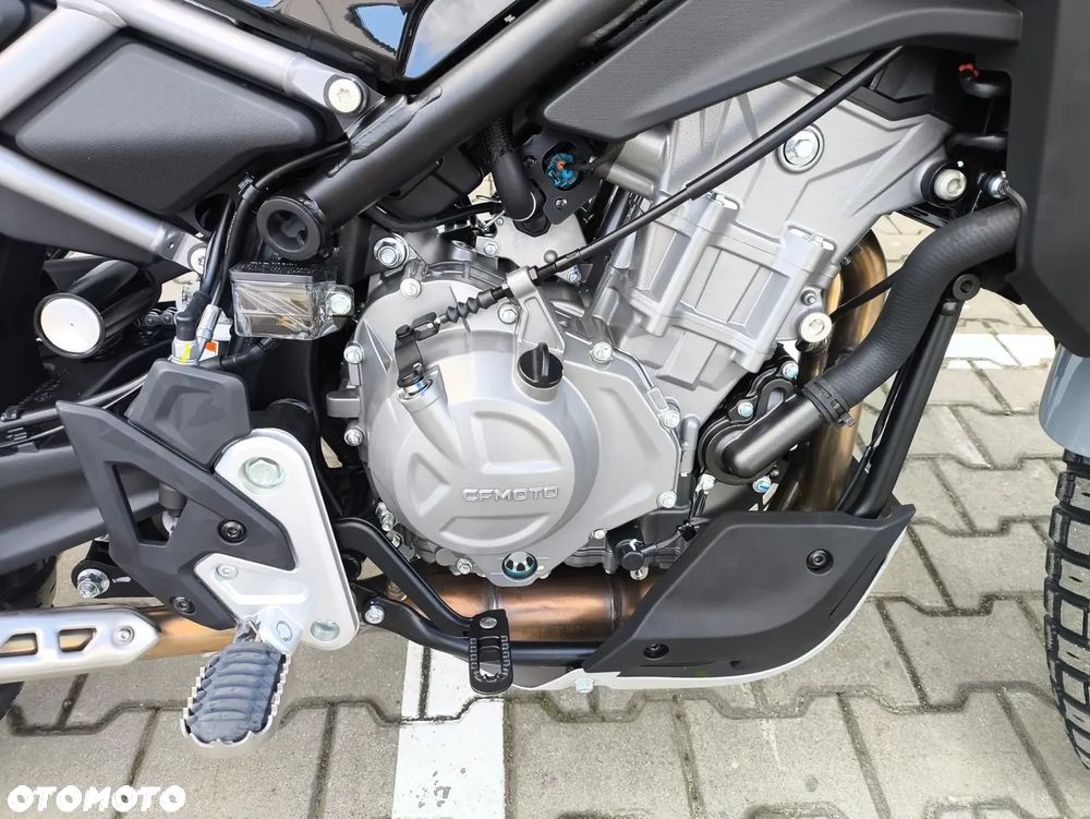 CFMoto 450MT - 10