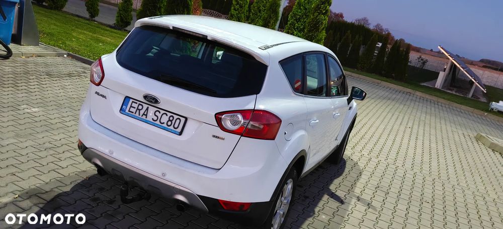 Ford Kuga - 4
