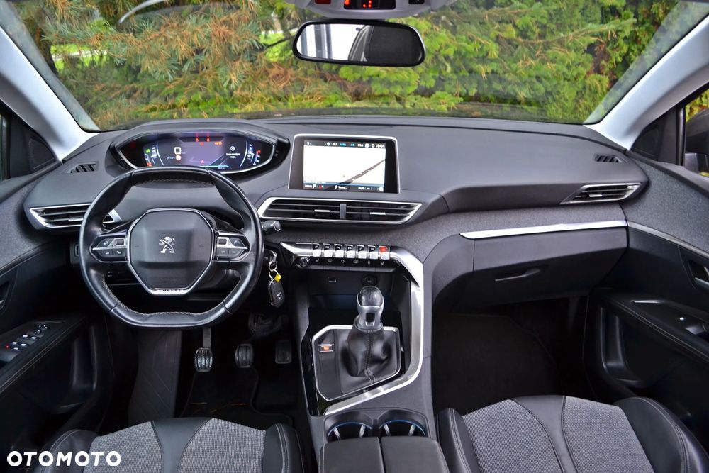 Peugeot 3008 - 20